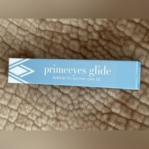 Prime Eyes Glide Eyeliner Black